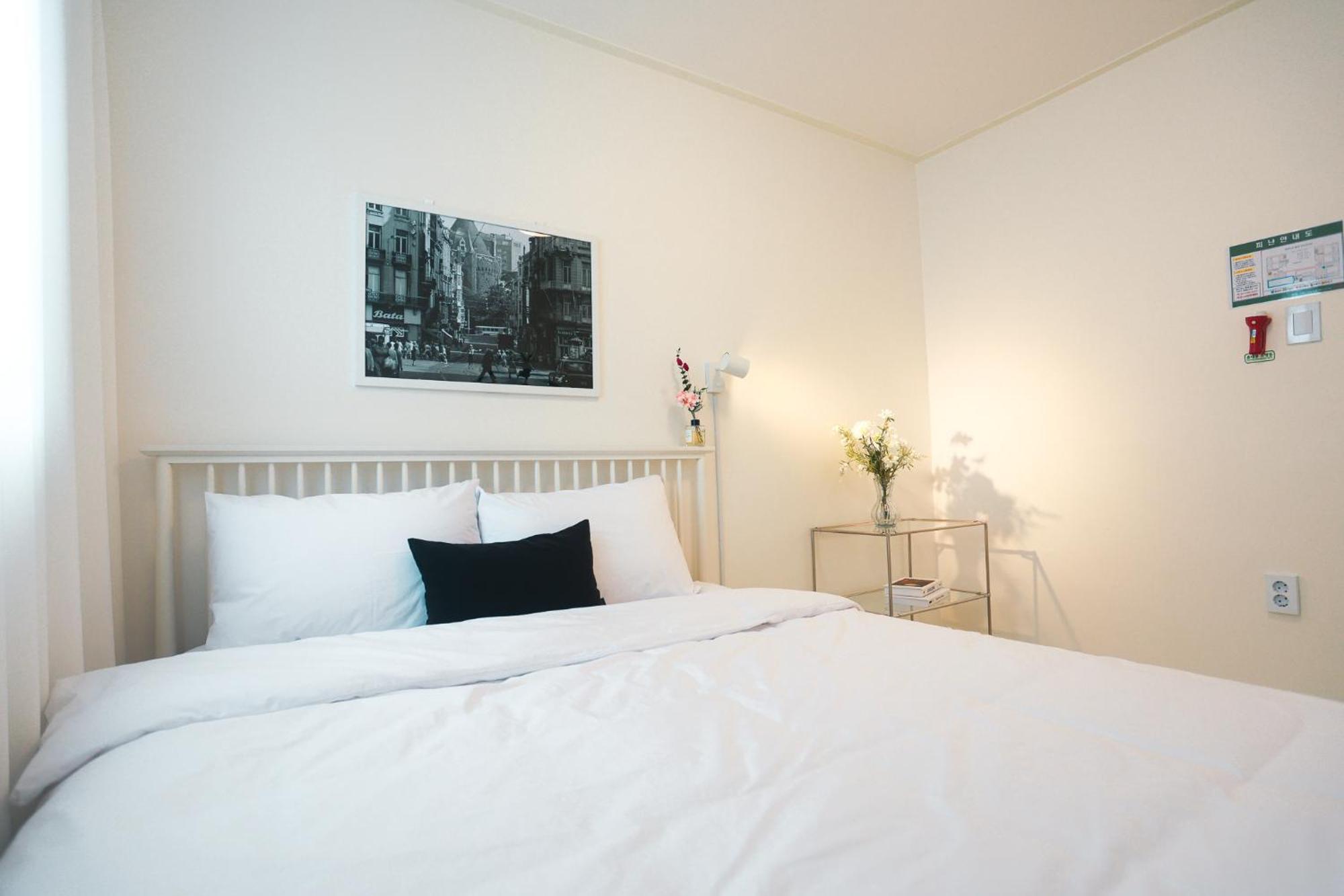 Apartment Serenoa Hapjeong *