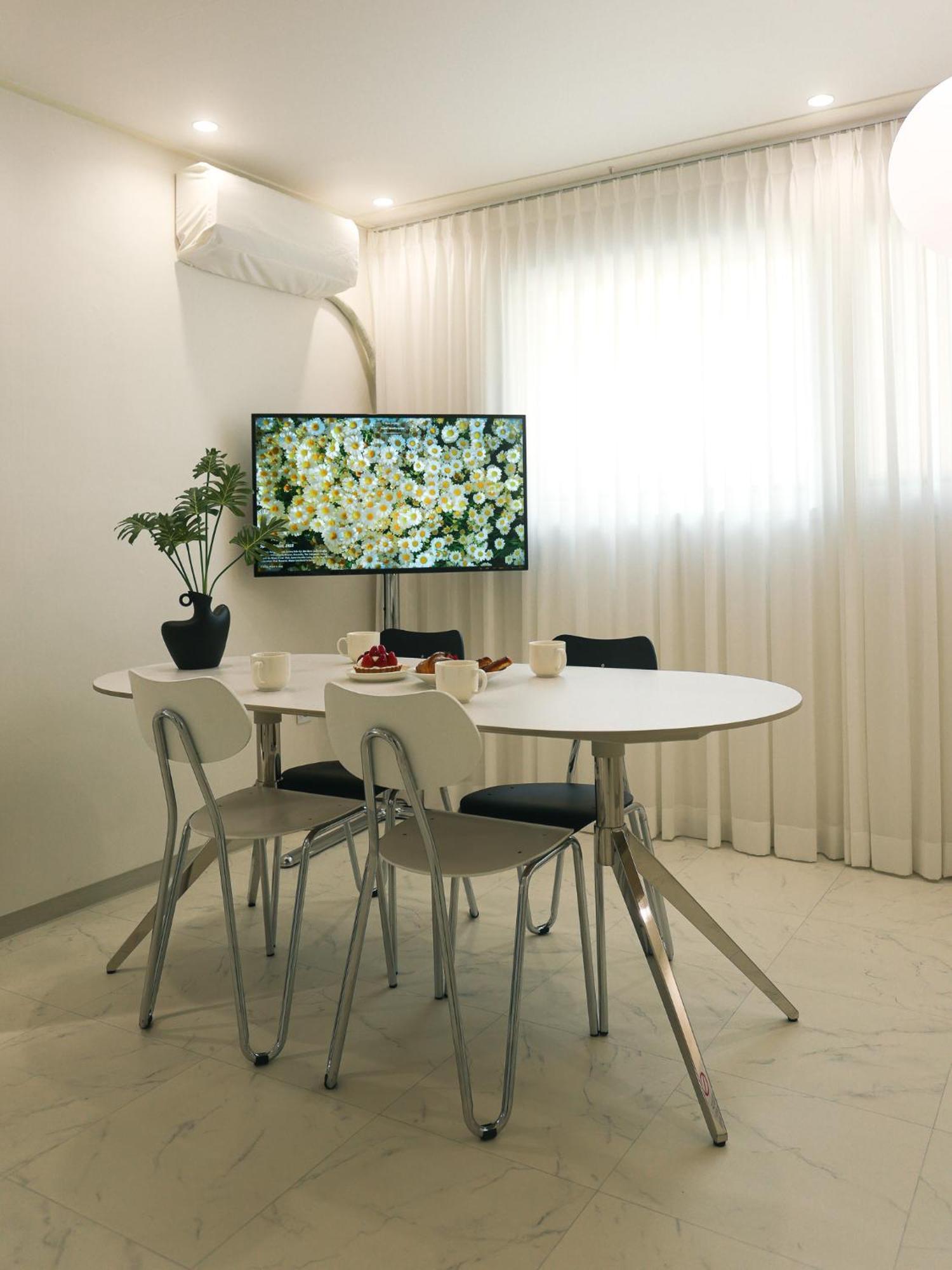 Serenoa Hapjeong *